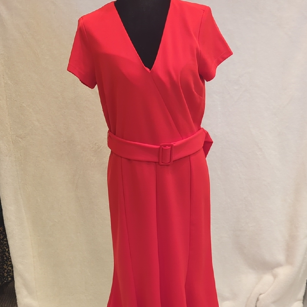 Elegant Red V-Neck Dress